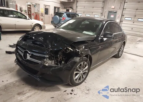 2016 Mercedes-Benz C 300 4Matic from USA, damaged, VIN 55SWF4KB1GU161272